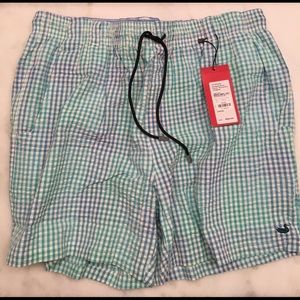 NWT Southern Tide Men’s L Large Swim trunks/shorts
